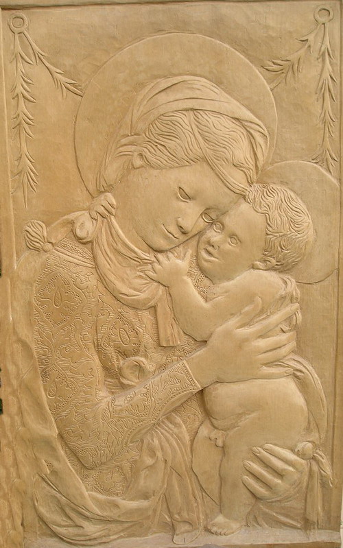 Geschnitztes Relief